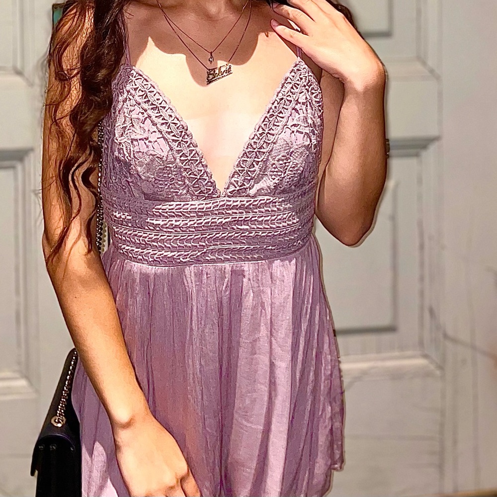 LACE LILAC ROMPER